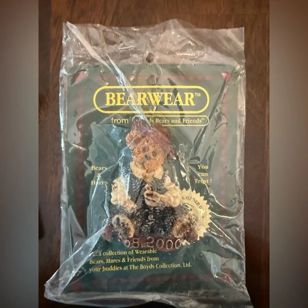 Boyds Bears & Friends‎ Bearwear Pins Special Occasion Edition Set